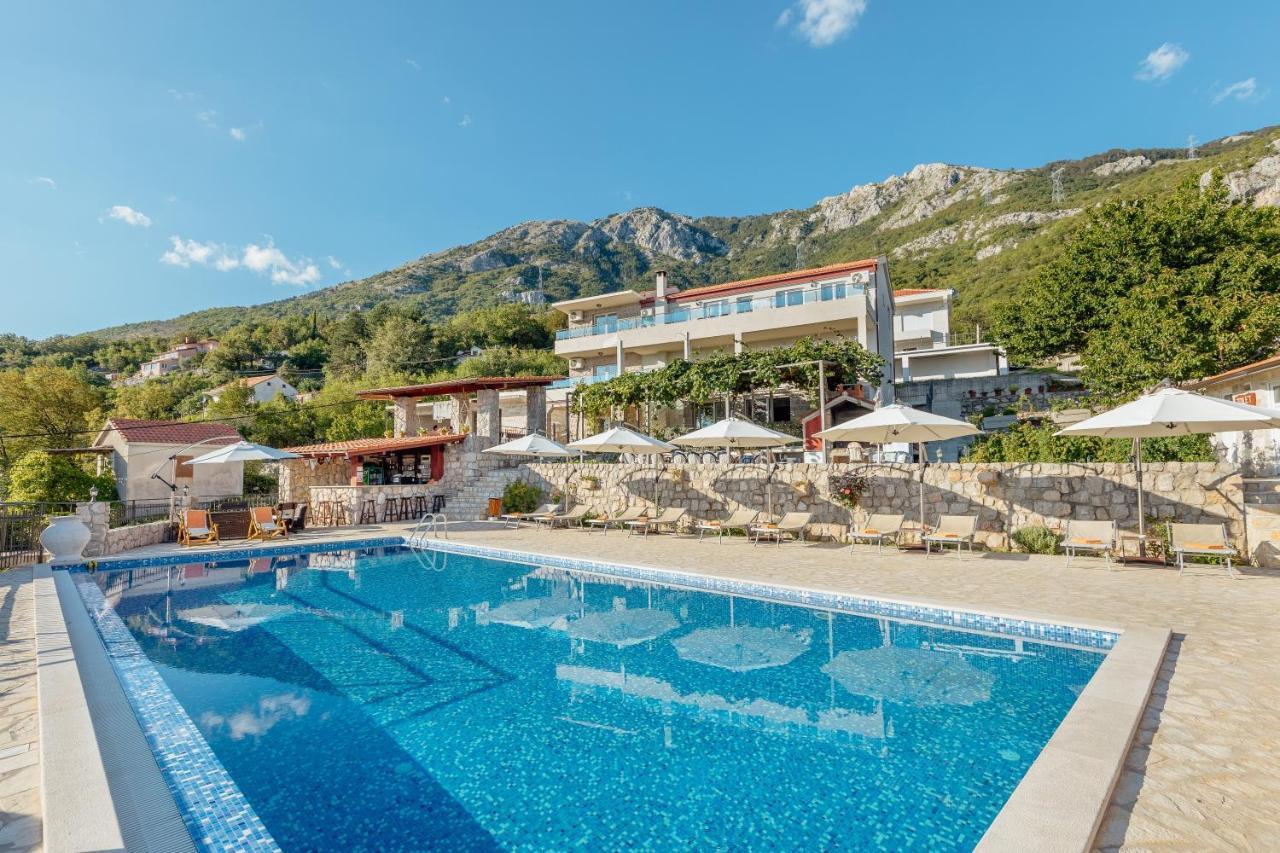 Villa Marija **** With Private Pool Budva Exterior foto